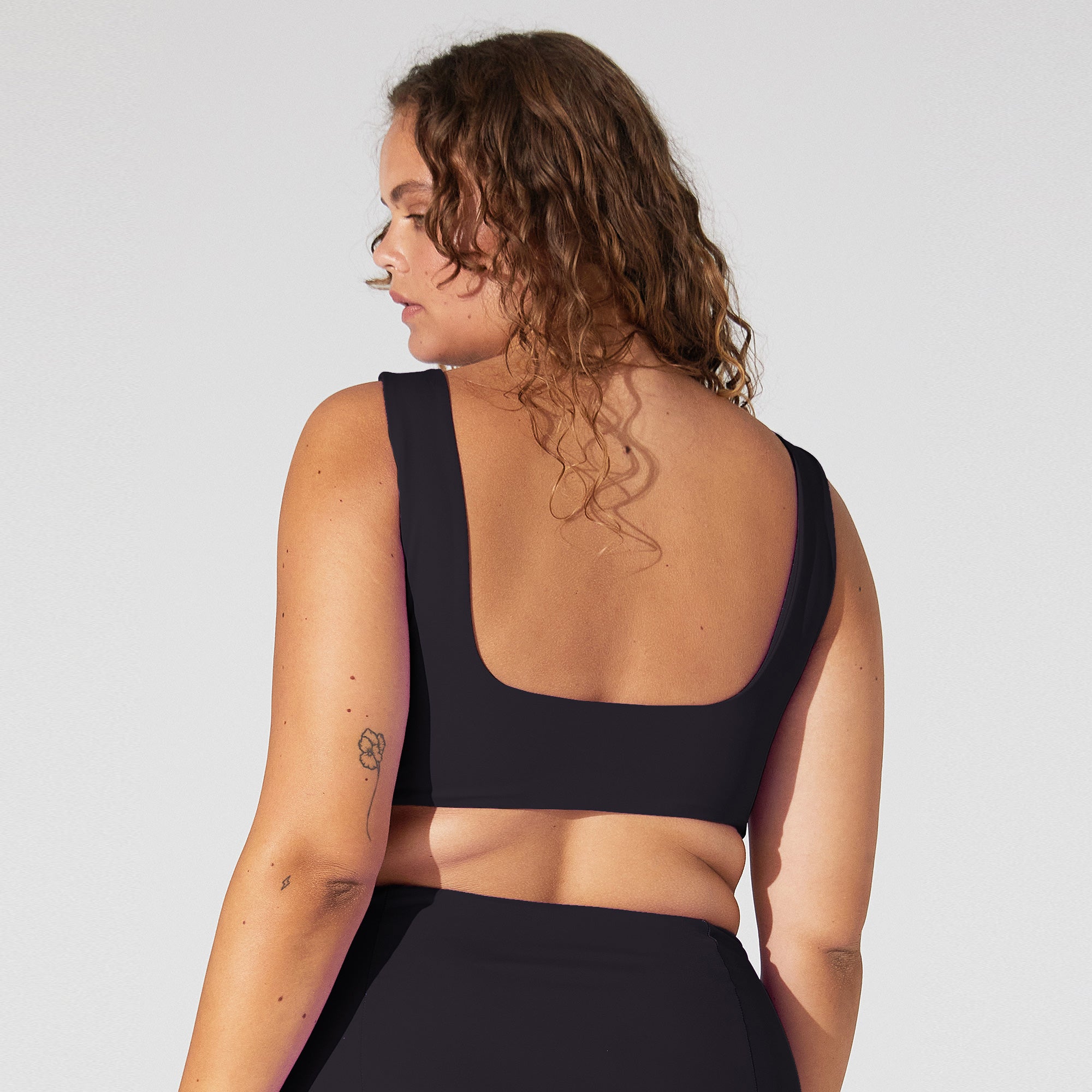 Eye On The Prize / Bikini top / Black terry